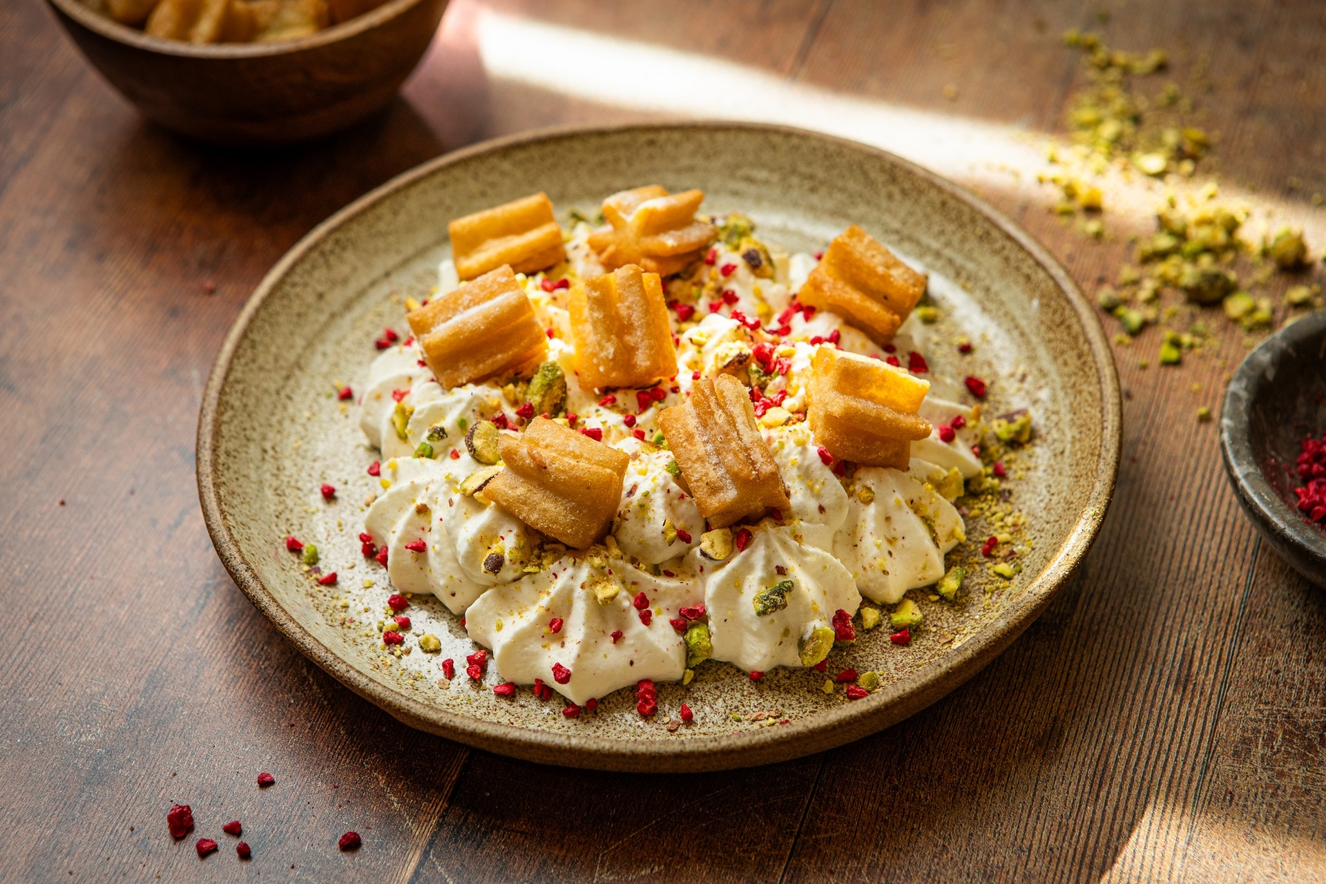 Aviko churros z pistacjami i cytryną - przepis Aviko dla gastronomii