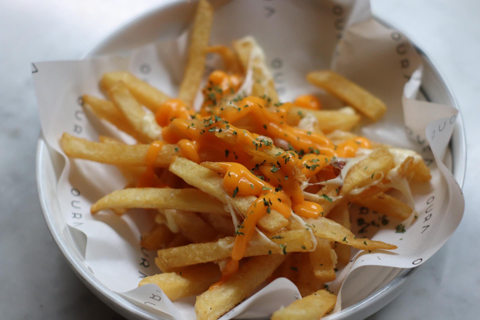 frytki-aviko-z-serem-loaded-fries