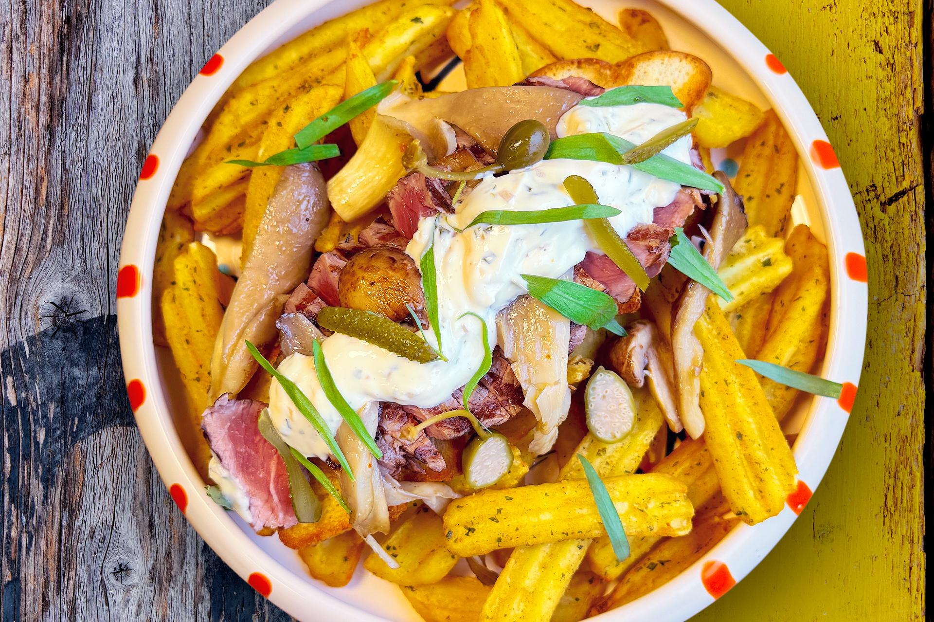 loaded_fries_we_francuskim_wydaniu