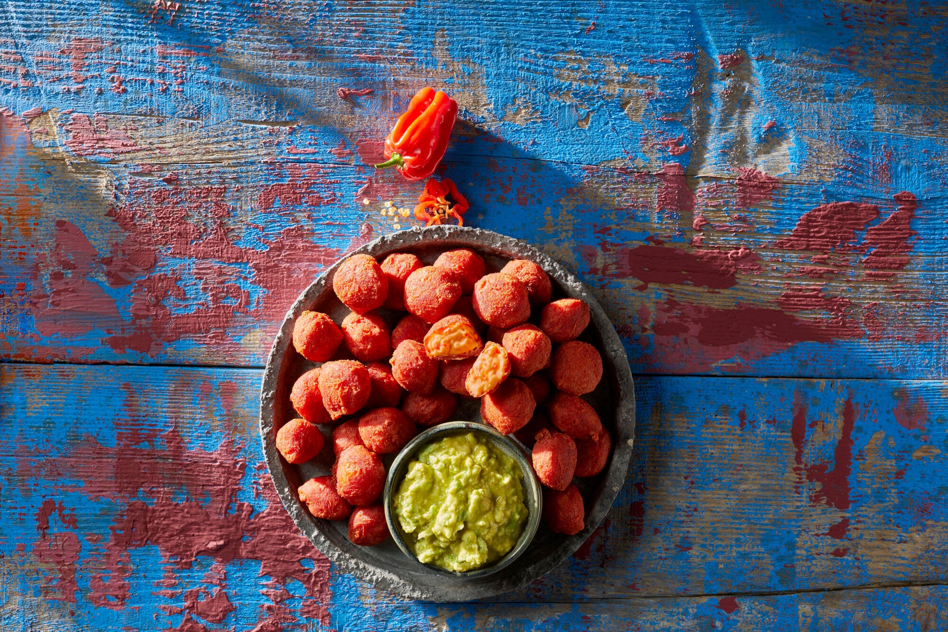 czerwone nuggetsy-z-serem-i-sosem-habanero-aviko-serwis