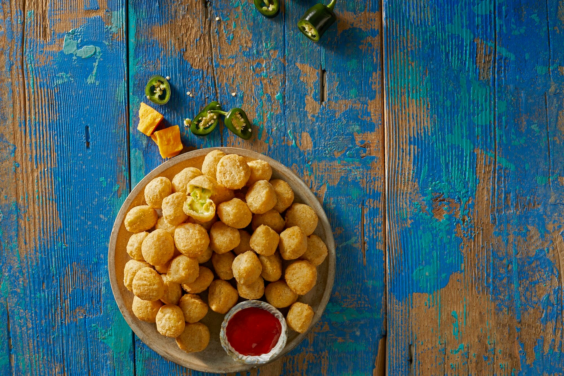 nuggetsy-z-serem-cheddar-i-papryczka-jalapeno-aviko-serwis