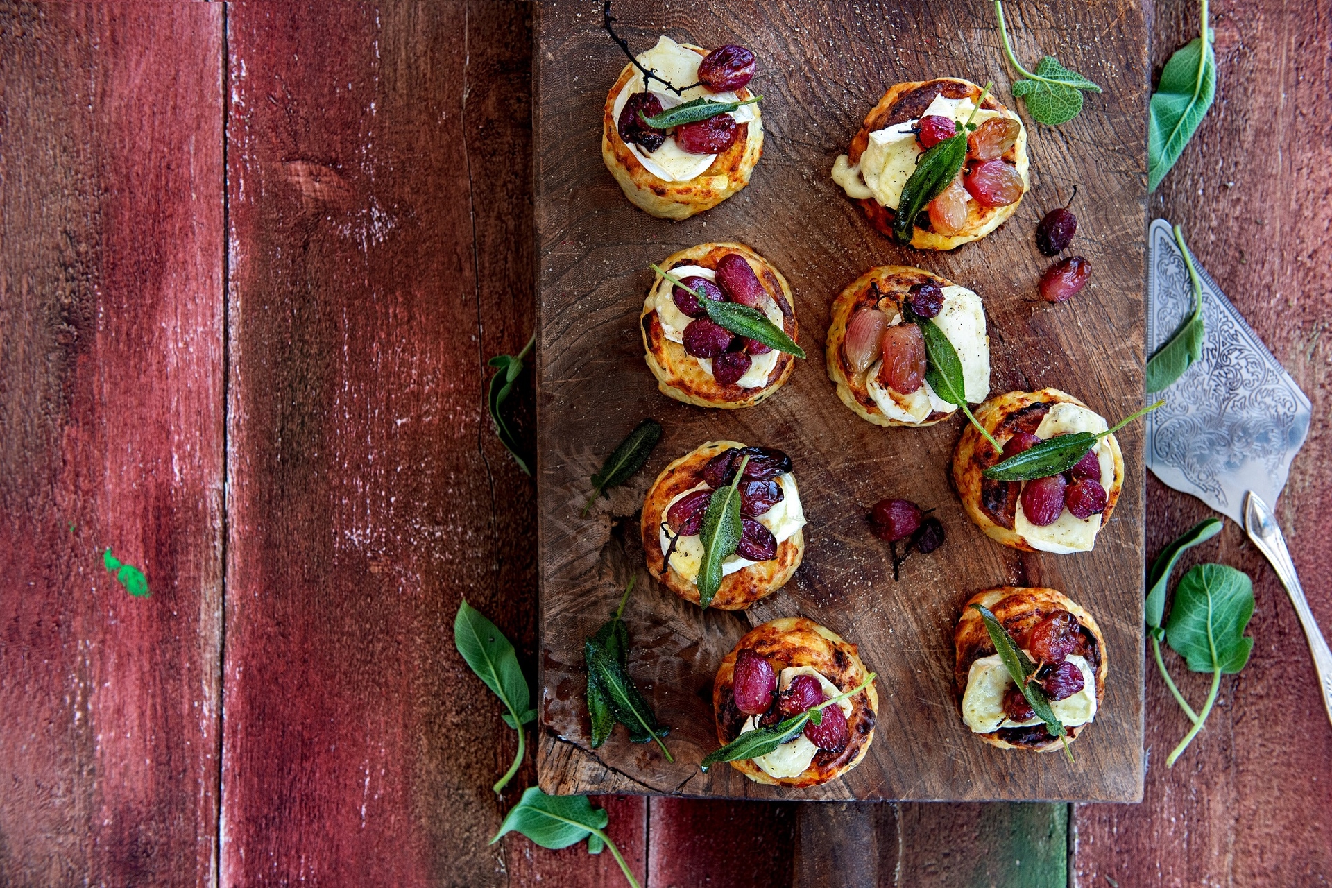 gratiny Aviko z serem brie i rodzynkami